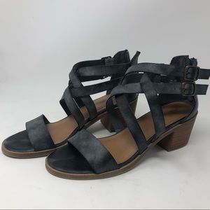 Maurices Elisha Slate Gray Vegan Leather Strappy Stacked Heel Sandals 8M